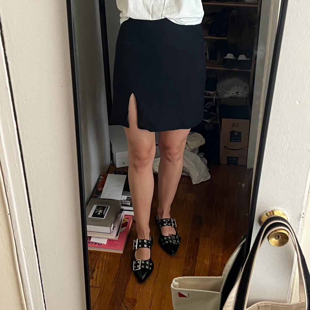 Gap Women's Vintage Black Mini Skirt Side Slit Size 2